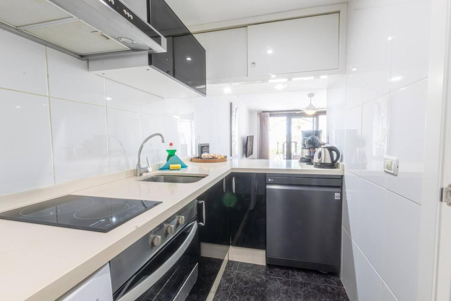 Apartment Oceanfront Parque Santiago Ii Playa de las Americas (Tenerife)
